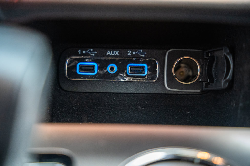 Used 2019 Jeep Grand Cherokee Altitude AWD/4WD image 28