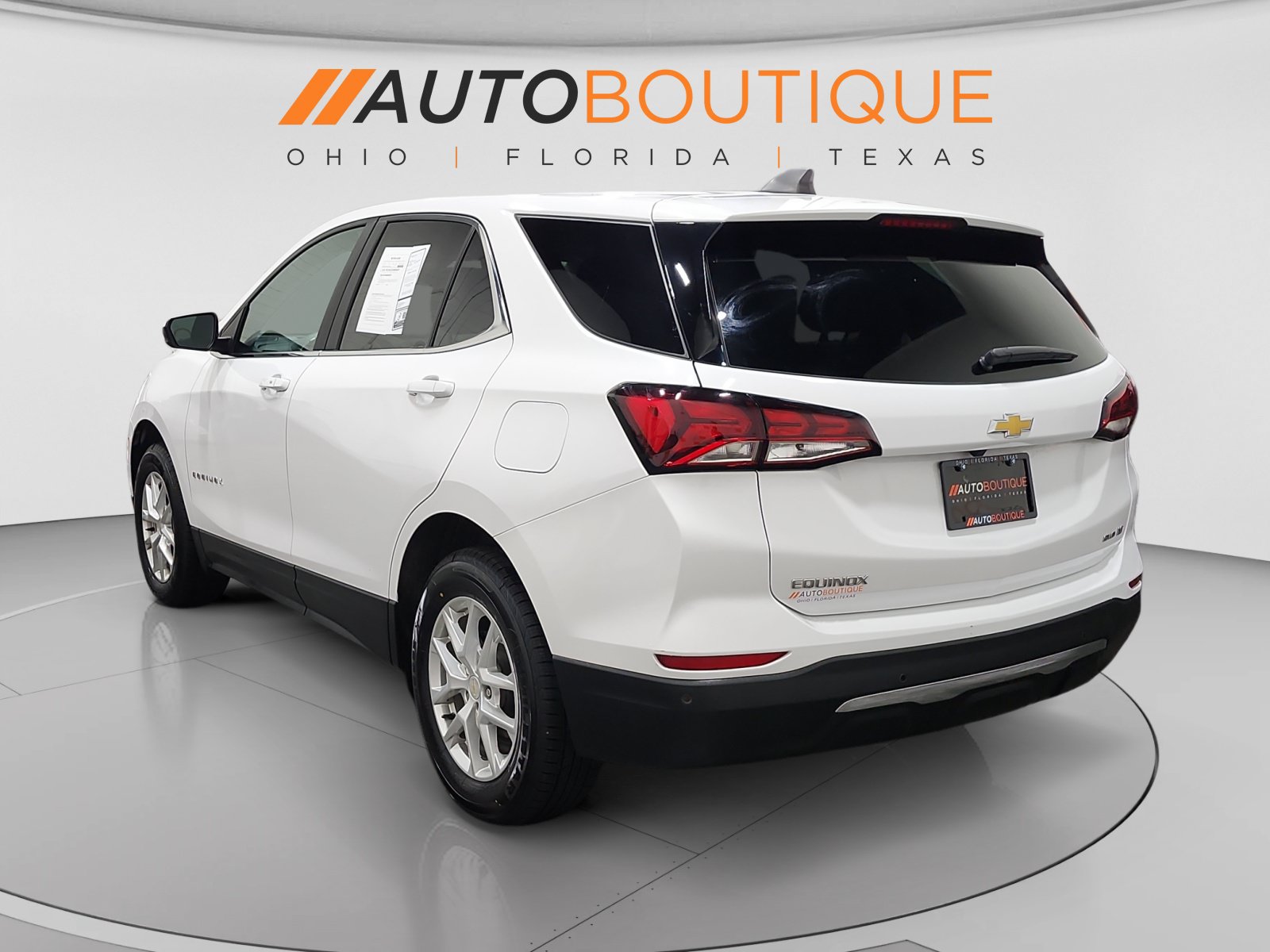 Used 2022 Chevrolet Equinox LT AWD/4WD image 3