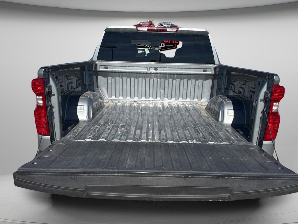 Used 2025 Chevrolet Silverado 1500 LT image 14