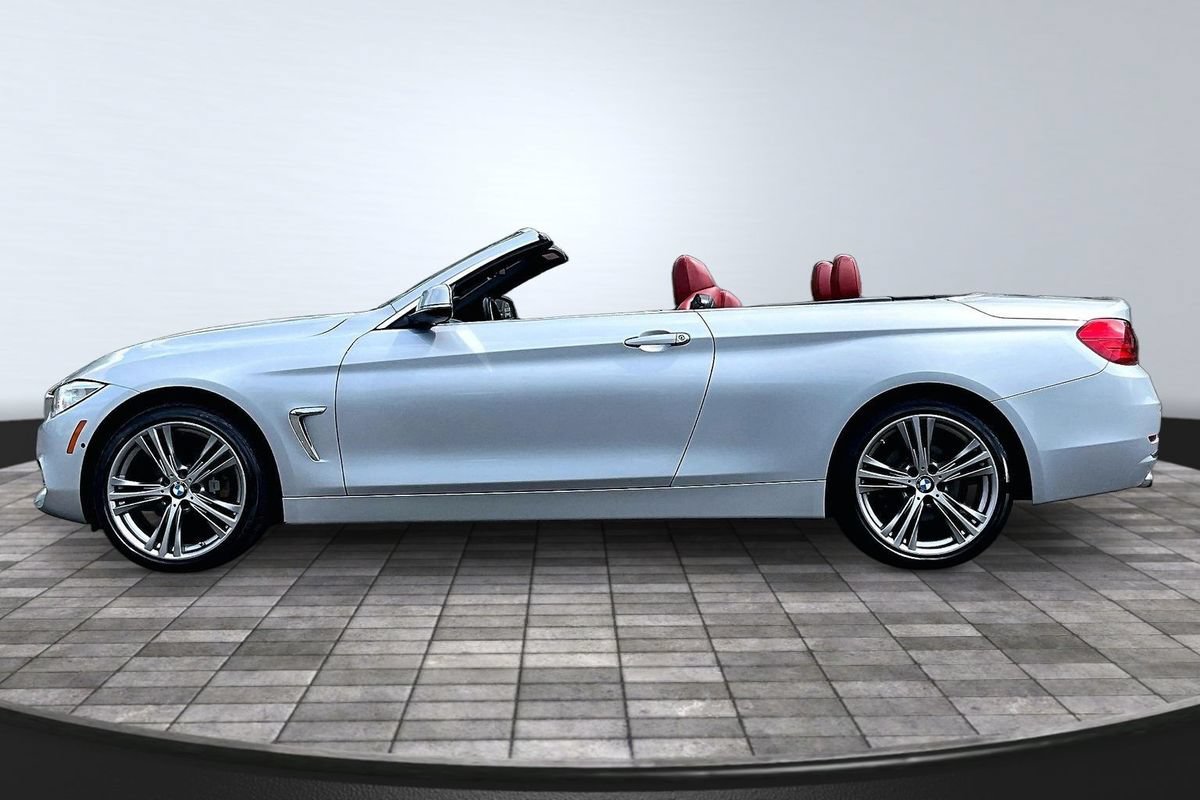Used 2016 BMW 428i xDrive Convertible AWD/4WD image 4