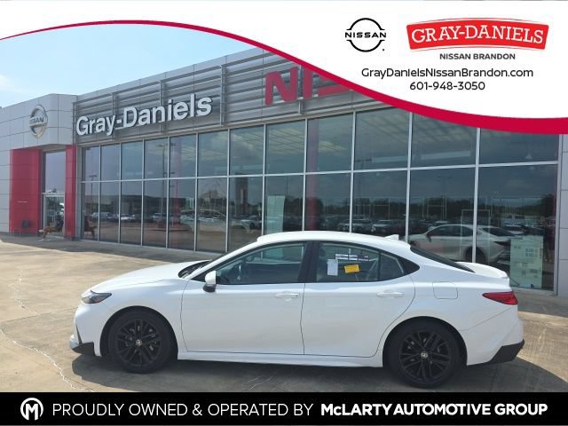 Used 2025 Toyota Camry SE