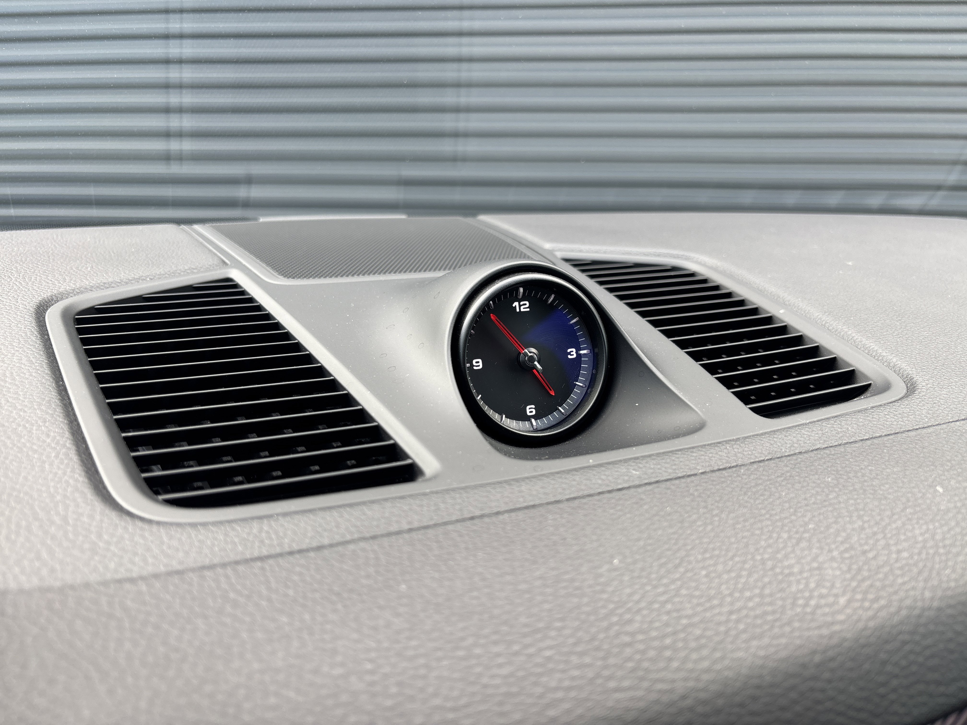 Certified 2021 Porsche Cayenne S image 27