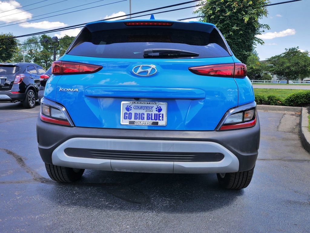 Used 2022 Hyundai Kona SEL w/ Convenience Package FWD image 6