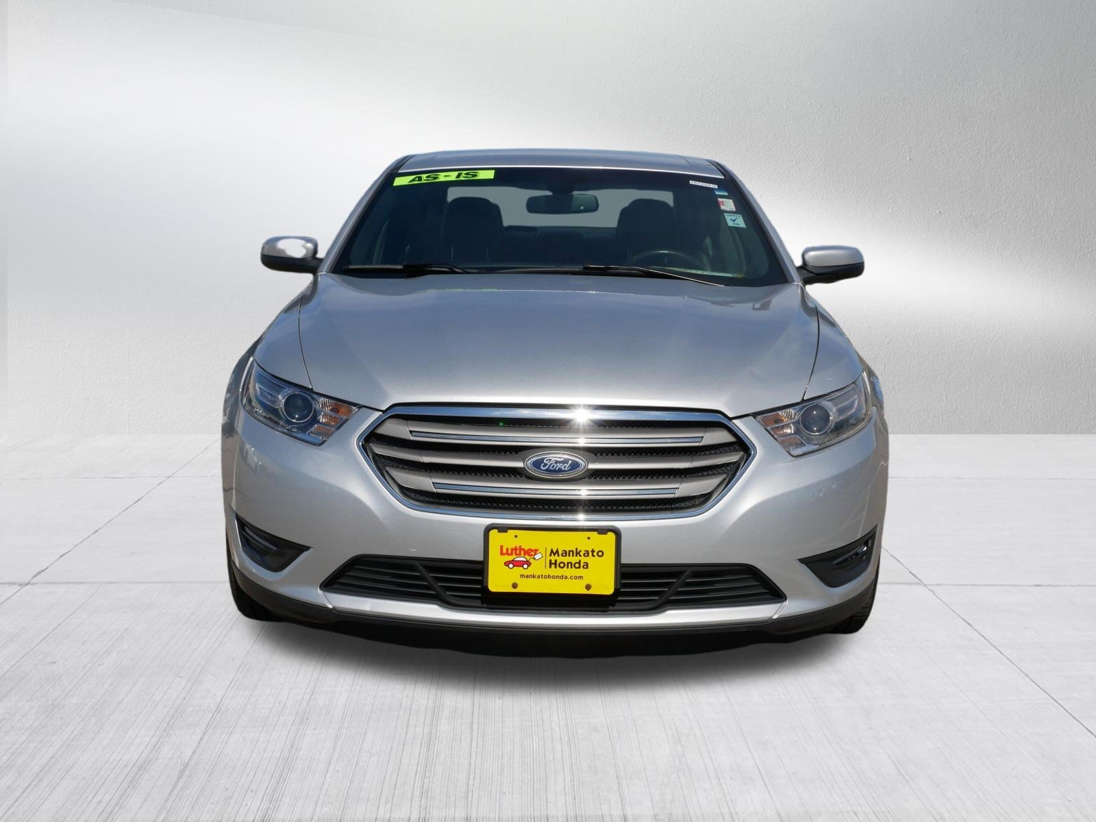Used 2016 Ford Taurus SEL w/ Equipment Group 201A image 2