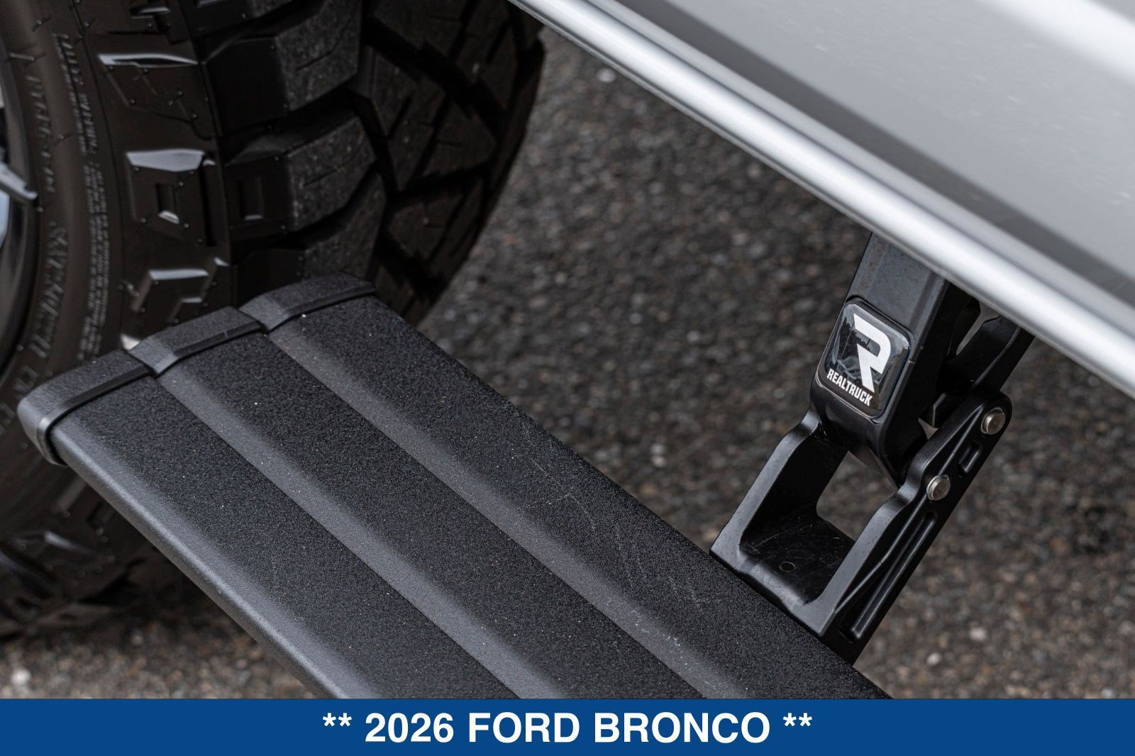 New 2026 Ford Bronco Badlands AWD/4WD image 19