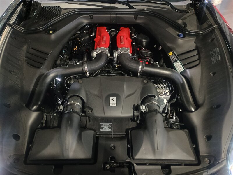 Used 2018 Ferrari California T RWD image 38