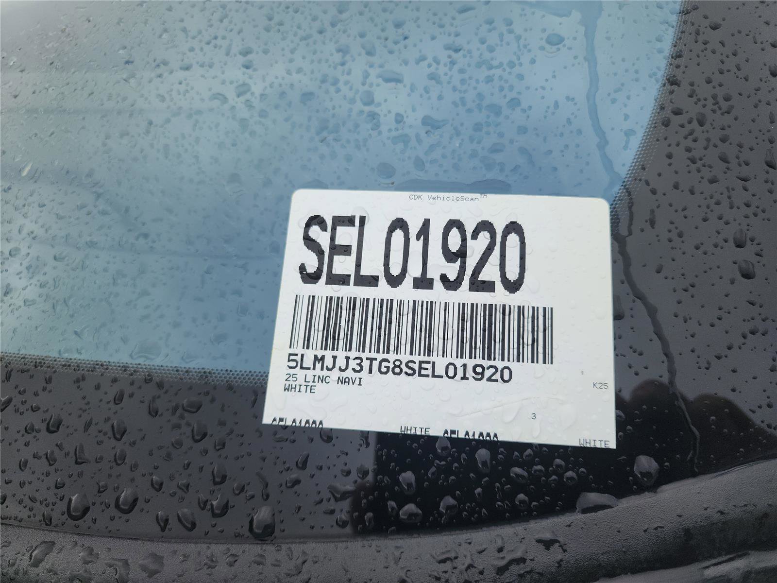 New 2025 Lincoln Navigator L Black Label image 11