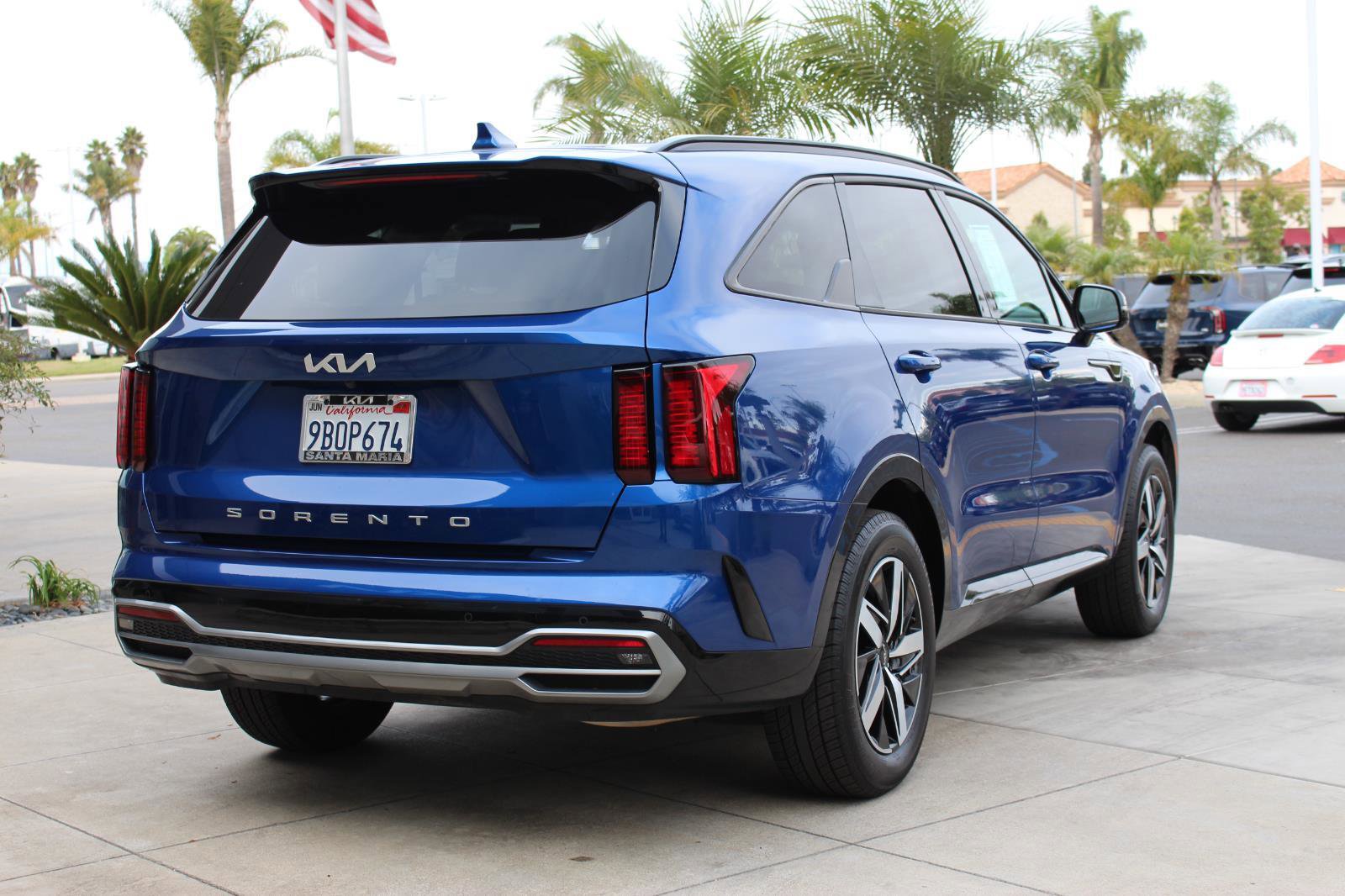 Used 2022 Kia Sorento S image 9