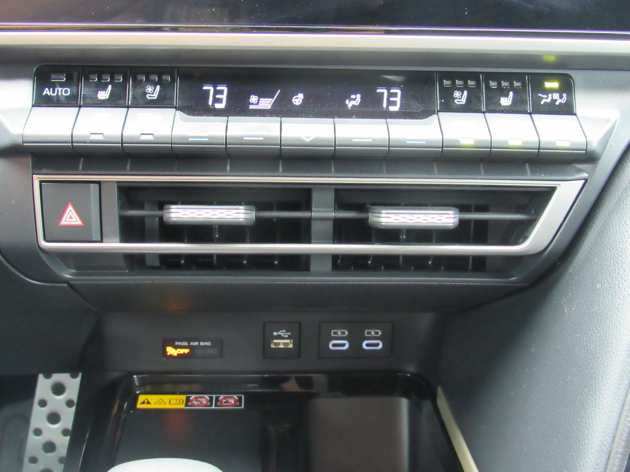 Used 2025 Toyota Camry XSE w/ Premium Package FWD image 24