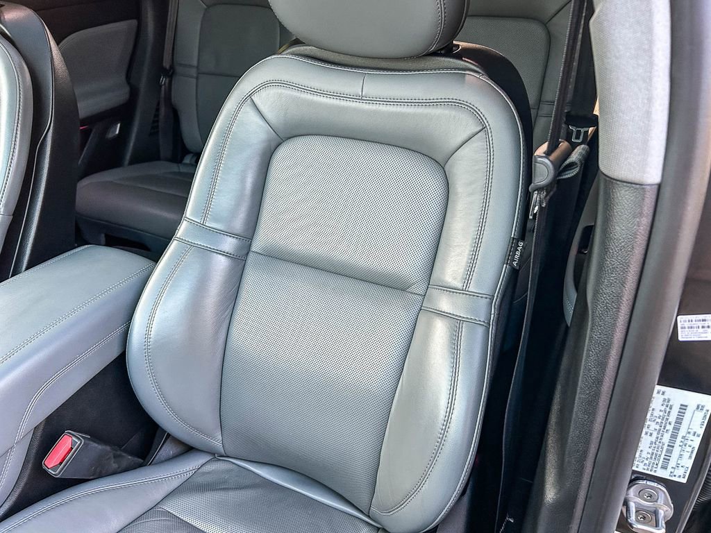 Used 2020 Lincoln Corsair Reserve FWD image 30