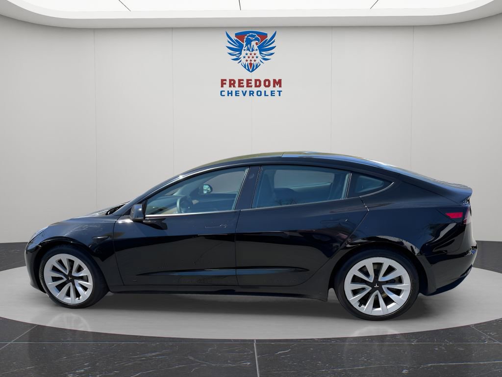 Used 2022 Tesla Model 3 Long Range AWD/4WD image 3