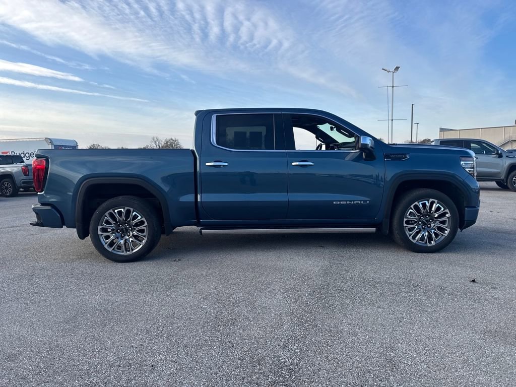 Used 2025 GMC Sierra 1500 Denali Ultimate image 6