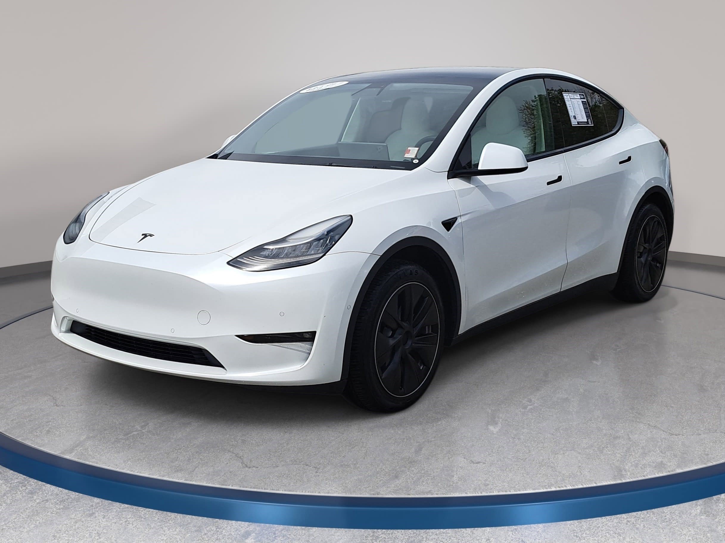 Used 2021 Tesla Model Y Long Range image 1
