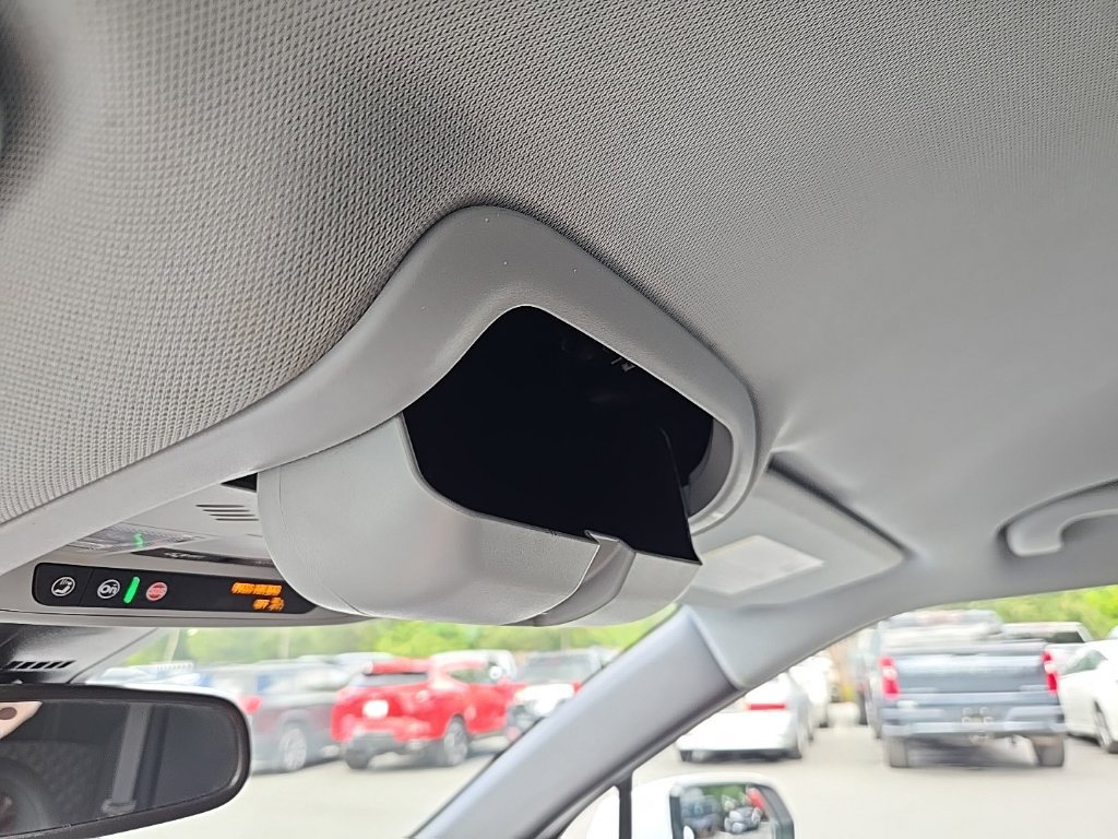 Used 2022 Chevrolet Blazer LT FWD image 33