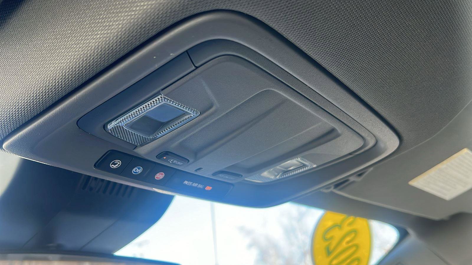 Used 2023 GMC Sierra 1500 SLE image 16