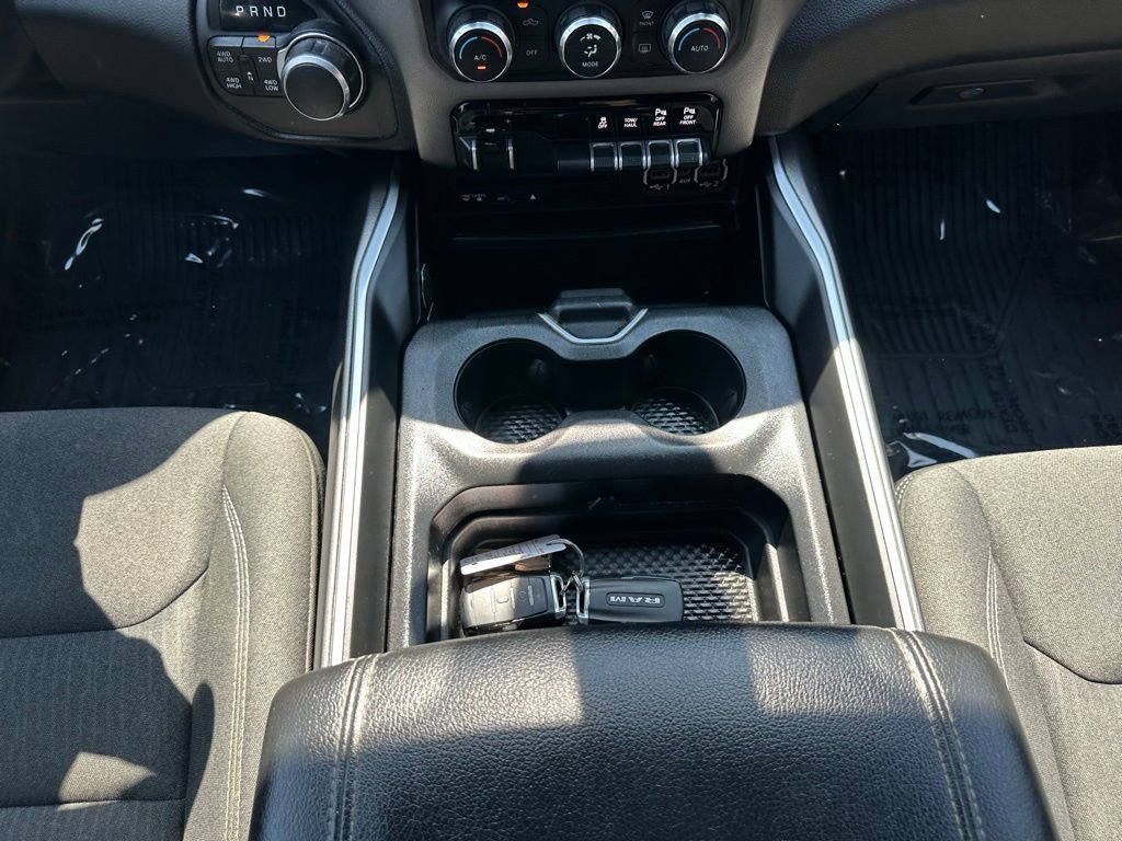 Used 2019 RAM 1500 Big Horn AWD/4WD image 27