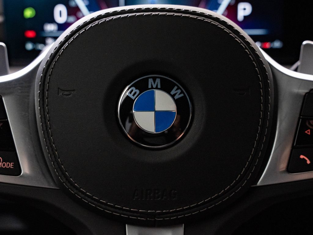 Certified 2026 BMW X7 xDrive40i w/ Executive Package AWD/4WD image 33