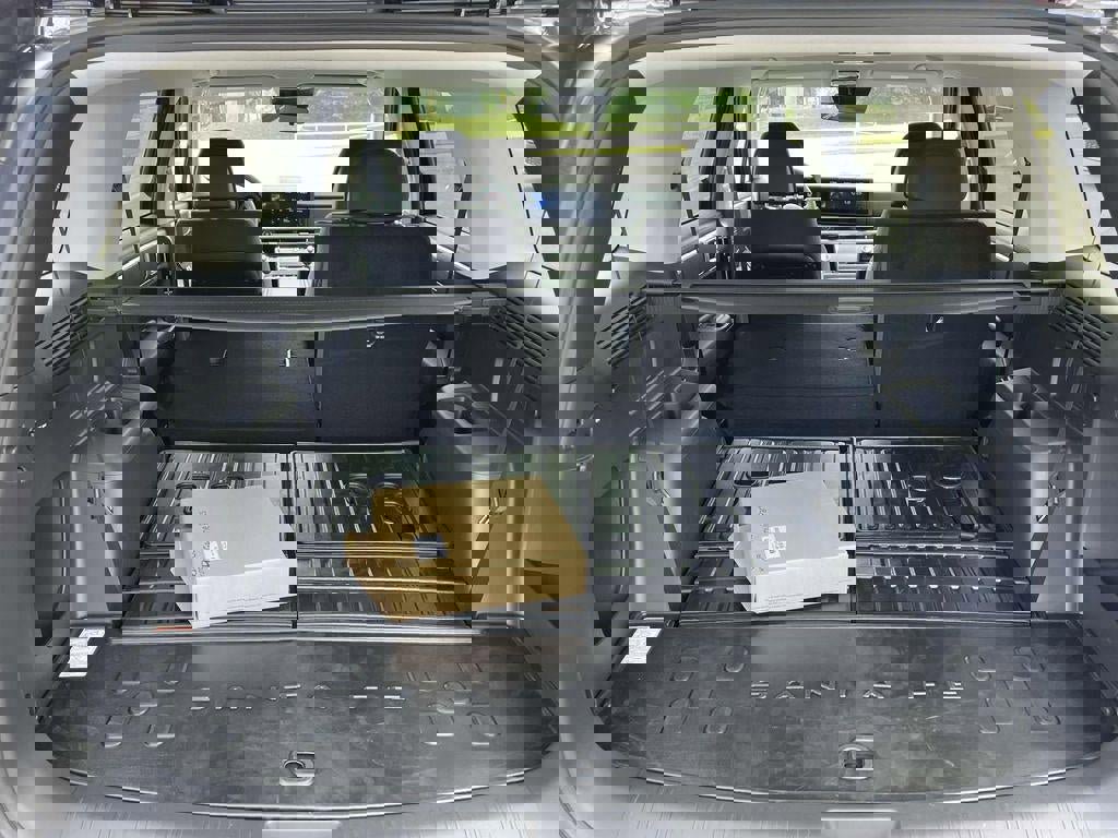 New 2026 Hyundai Santa Fe SE image 27