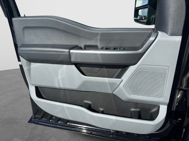 New 2027 Ford F250 XL w/ STX Appearance Package AWD/4WD image 18