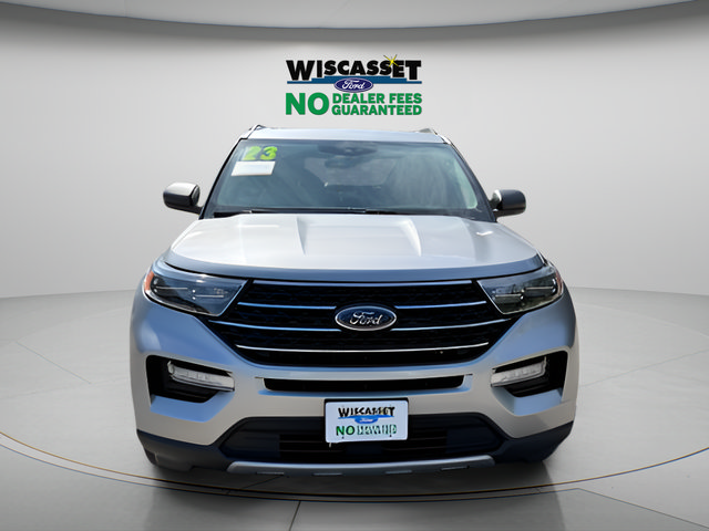 Certified 2023 Ford Explorer XLT w/ Equipment Group 202A AWD/4WD image 10