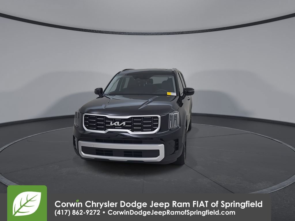 Used 2025 Kia Telluride S AWD/4WD image 4