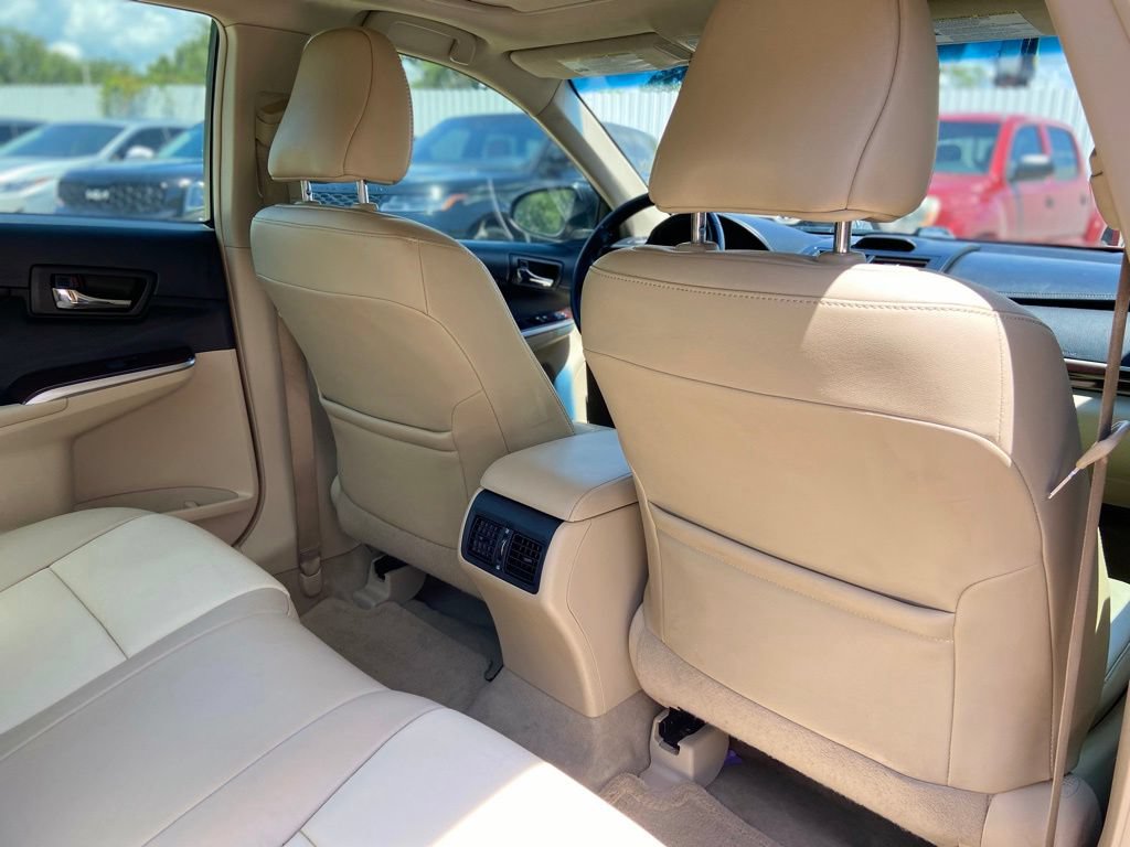 Used 2013 Toyota Camry XLE FWD image 23