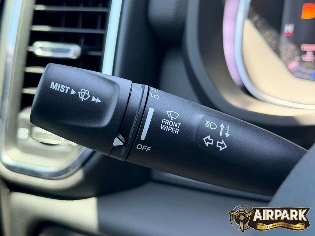 New 2026 RAM 2500 Laramie w/ Night Edition AWD/4WD image 31