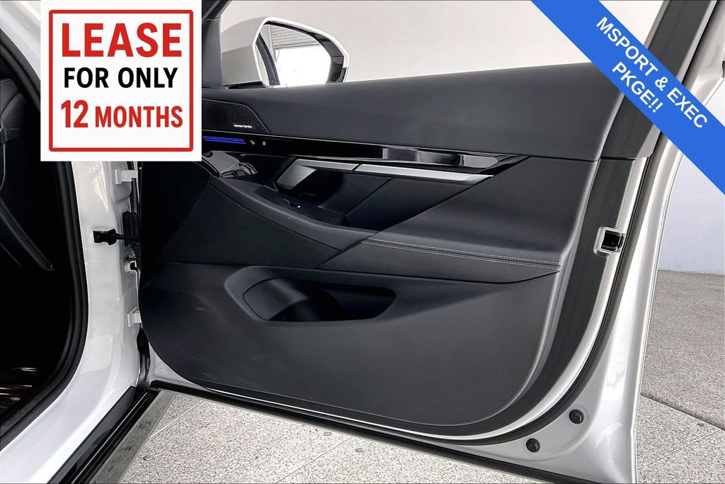 Used 2024 BMW 530i 530i w/ M Sport Package image 26