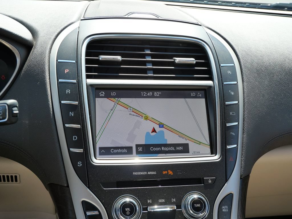 Used 2020 Lincoln Nautilus Reserve AWD/4WD image 19