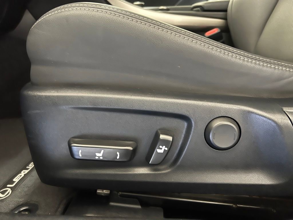 Used 2016 Lexus IS 200t w/ Accessory Package image 13