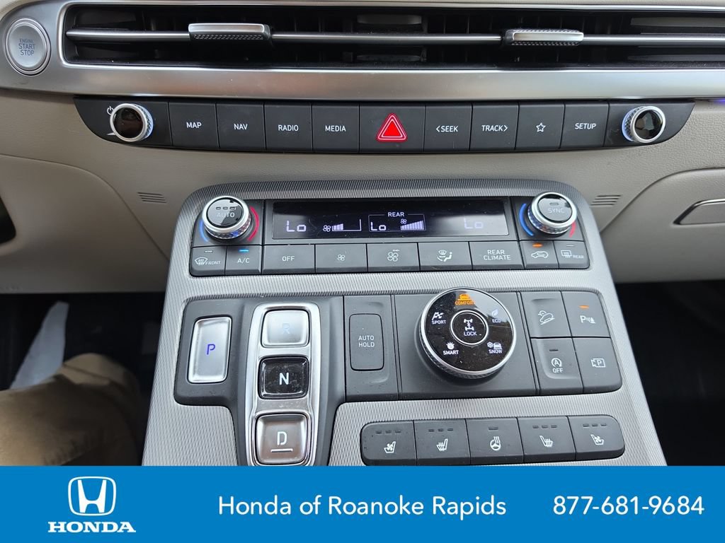 Used 2024 Hyundai Palisade Limited AWD/4WD image 15