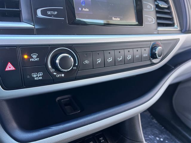 Used 2016 Toyota Highlander LE image 23