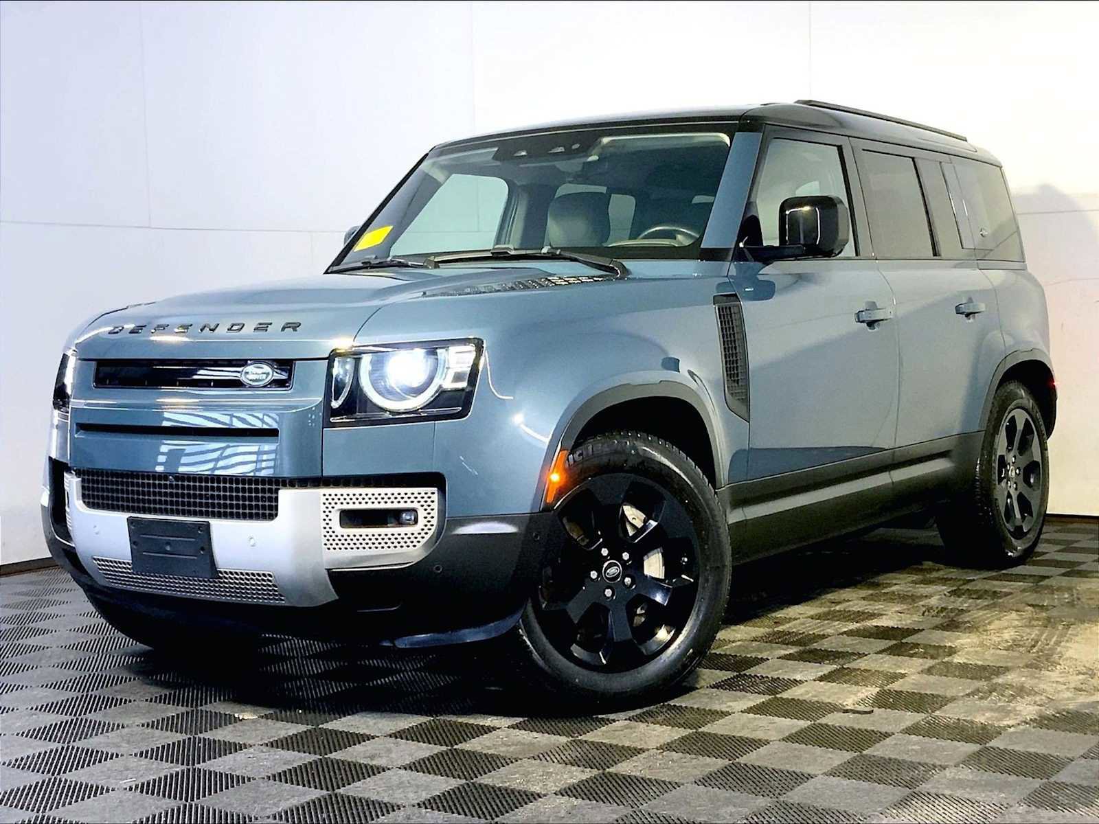 Used 2020 Land Rover Defender 110 SE image 1