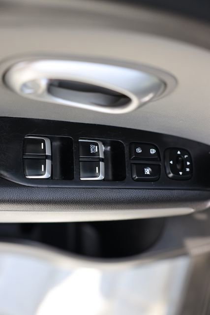 Used 2018 Kia Soul image 11