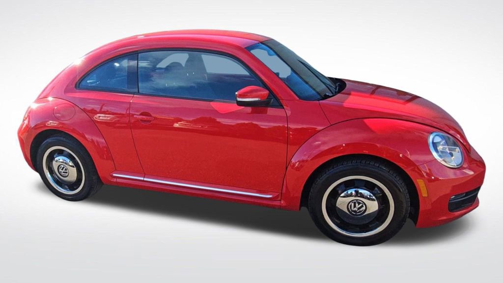 Used 2014 Volkswagen Beetle 2.5 image 10