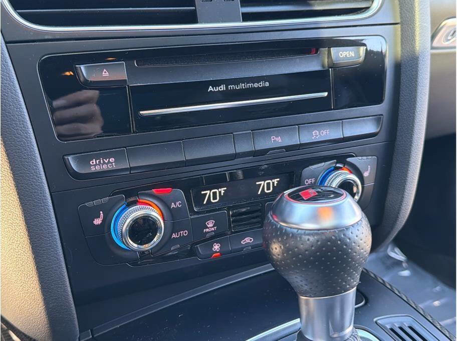 Used 2015 Audi RS 5 Coupe w/ Black Optic Plus Package image 10