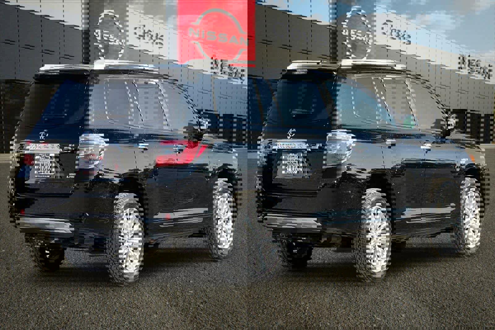 Used 2010 Toyota Highlander Limited image 3