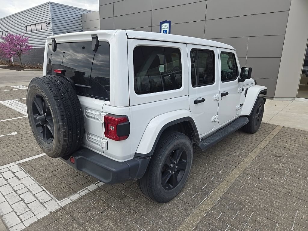 Used 2020 Jeep Wrangler Unlimited Sahara AWD/4WD image 5
