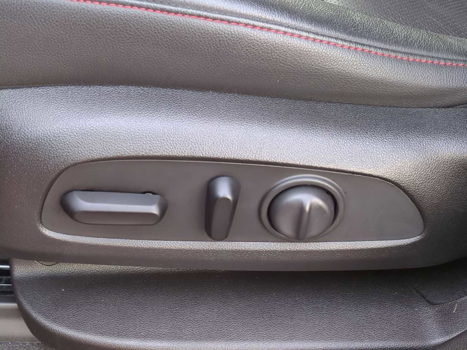 Used 2020 Chevrolet Blazer RS image 18