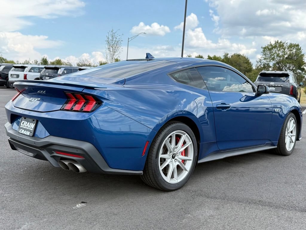 Used 2024 Ford Mustang GT Premium RWD image 5
