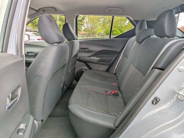 Used 2023 Nissan Kicks SV w/ Interior Electronics Package FWD image 25