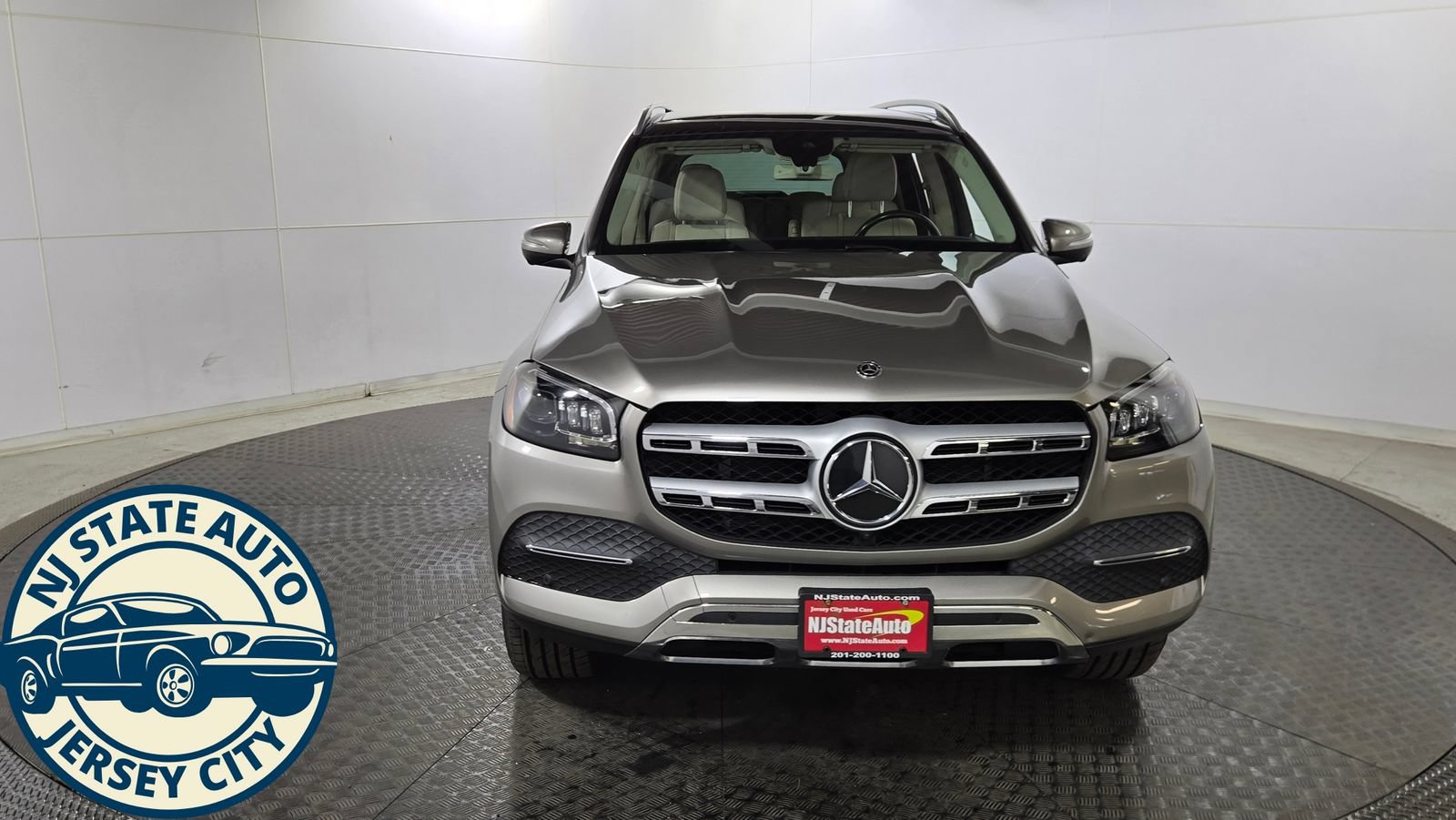 Used 2020 Mercedes-Benz GLS 450 4MATIC image 2