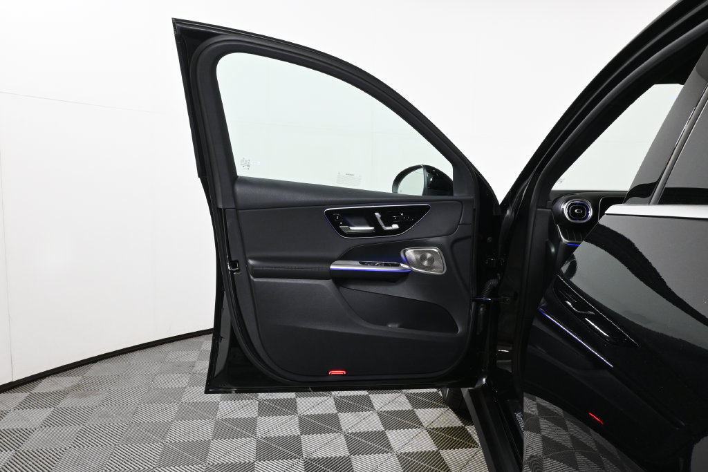 Certified 2026 Mercedes-Benz GLC 300 4MATIC image 25