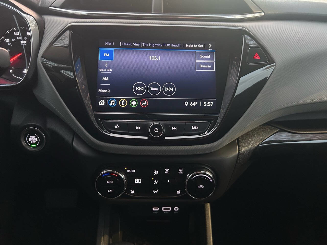 Used 2021 Chevrolet TrailBlazer LT w/ Convenience Package image 16