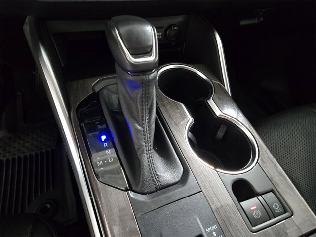 Used 2021 Toyota Highlander Platinum image 39