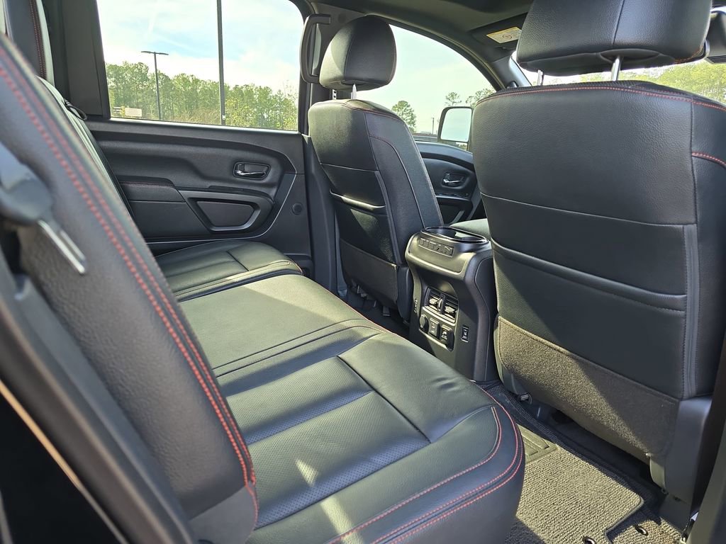Used 2021 Nissan Titan PRO-4X w/ Pro-4x Convenience Package image 14