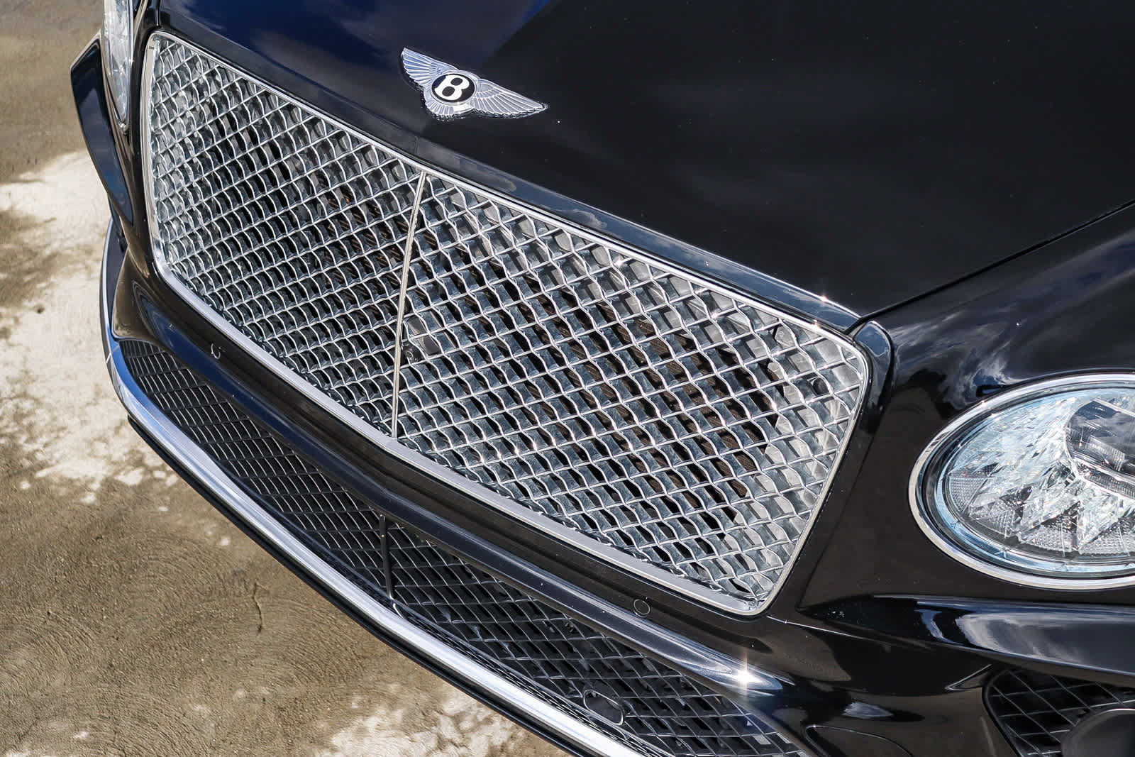 Used 2021 Bentley Bentayga AWD/4WD image 8