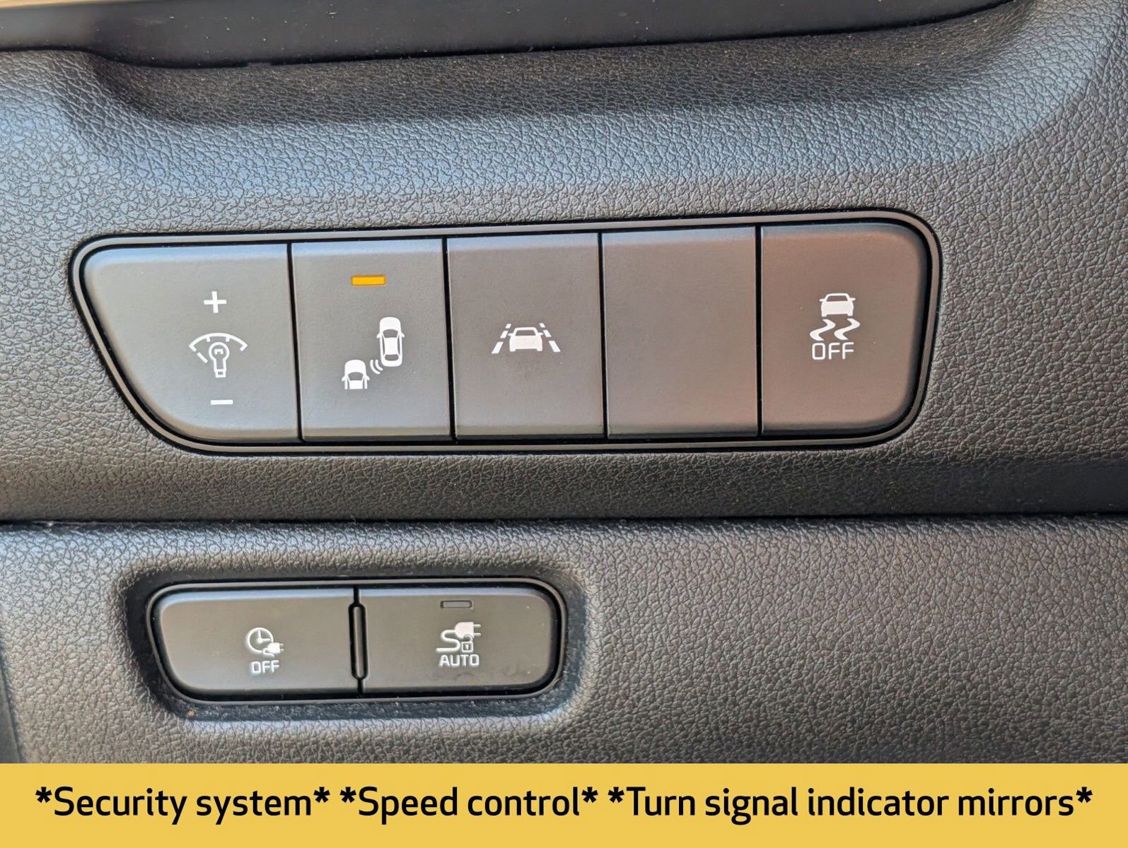 Used 2022 Kia Niro EX w/ Cold Weather Package image 12