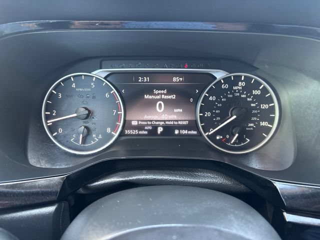Used 2023 Nissan Pathfinder SL AWD/4WD image 13