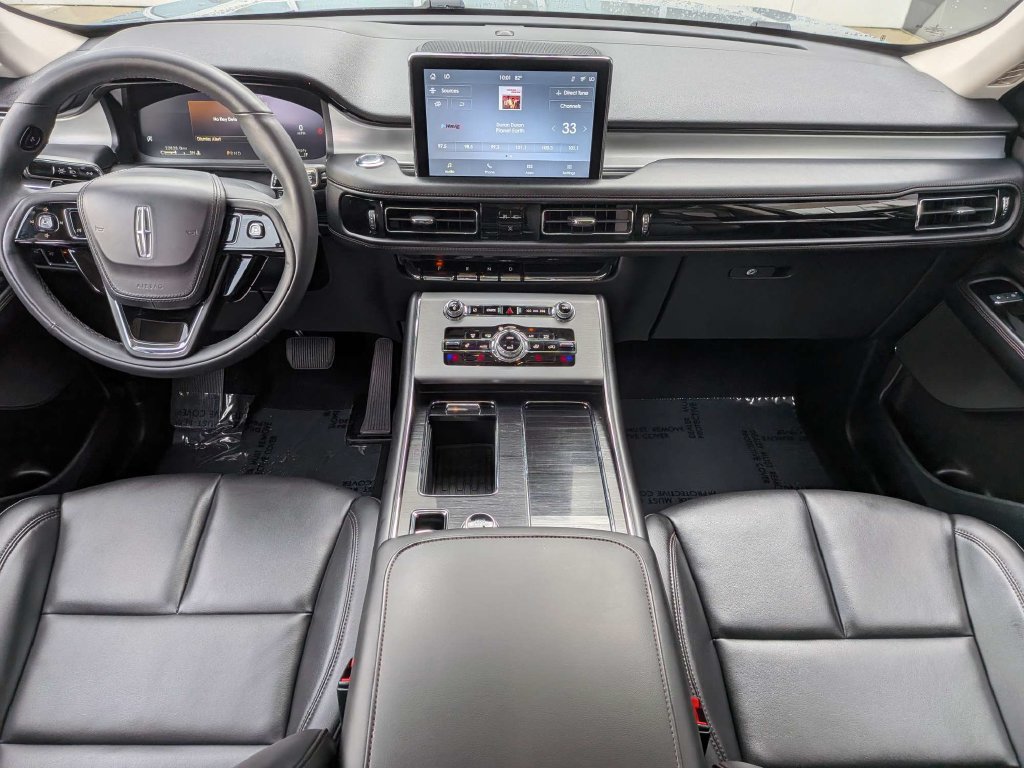 Certified 2024 Lincoln Aviator 2WD w/ Premium Package image 16